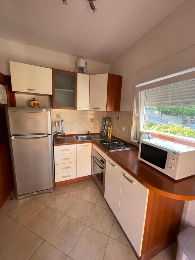 Apartman Jukic Hotel Marina Exterior photo