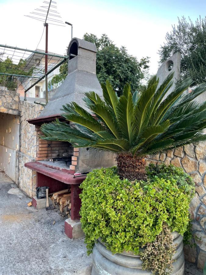 Apartman Jukic Hotel Marina Exterior photo